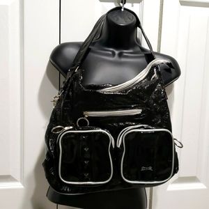 LeTigre patent leather sporty shoulder bag